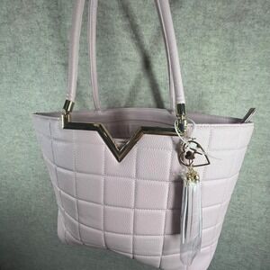Gesscci Pale Pink Quilted Faux Leather Tote Bag Purse Shopper Handbag Charm